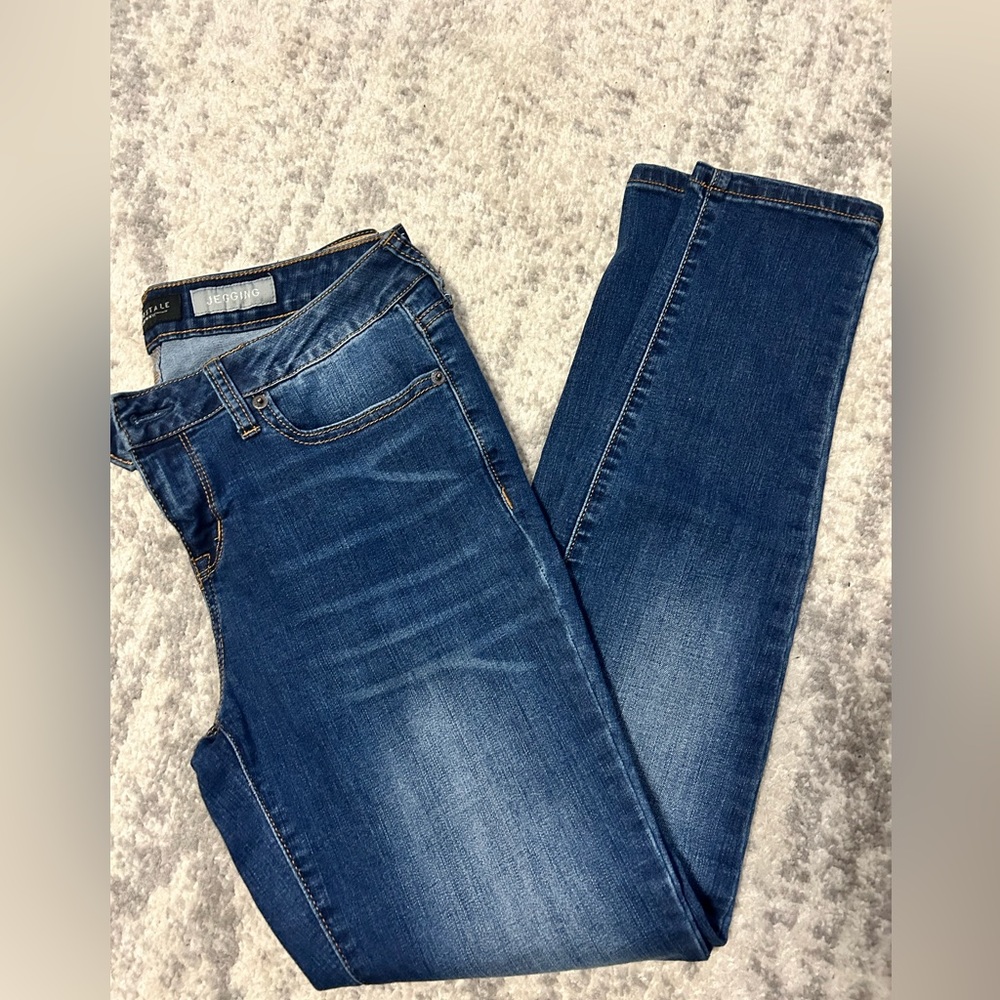 Aeropostale jegging jeans - 2 for $10
